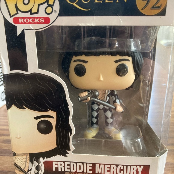 9 piece set NIB Queen Pop Rocks - Picture 2 of 9